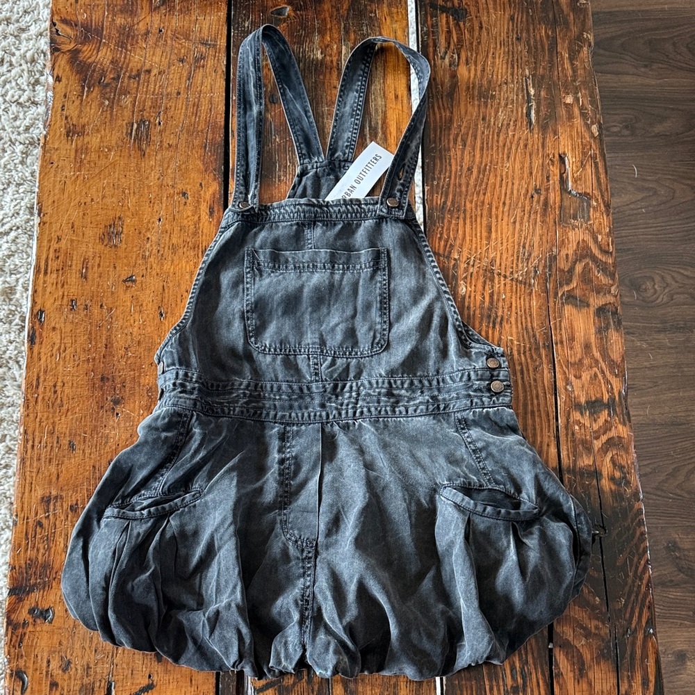 Urban Outfitters Black Bubble Short Overalls